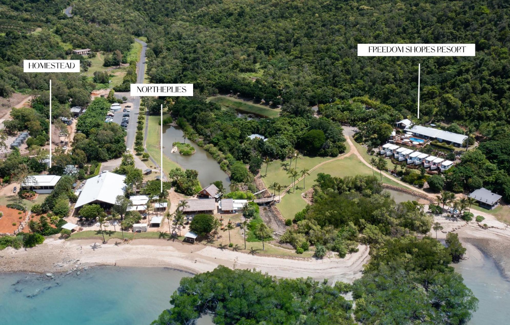 Freedom Shores Resort Airlie Beach Cannon Valley Екстериор снимка
