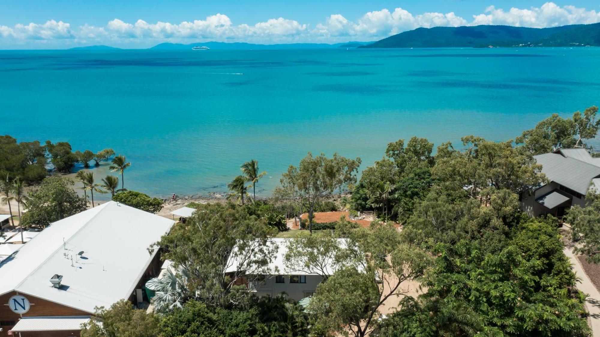 Freedom Shores Resort Airlie Beach Cannon Valley Екстериор снимка